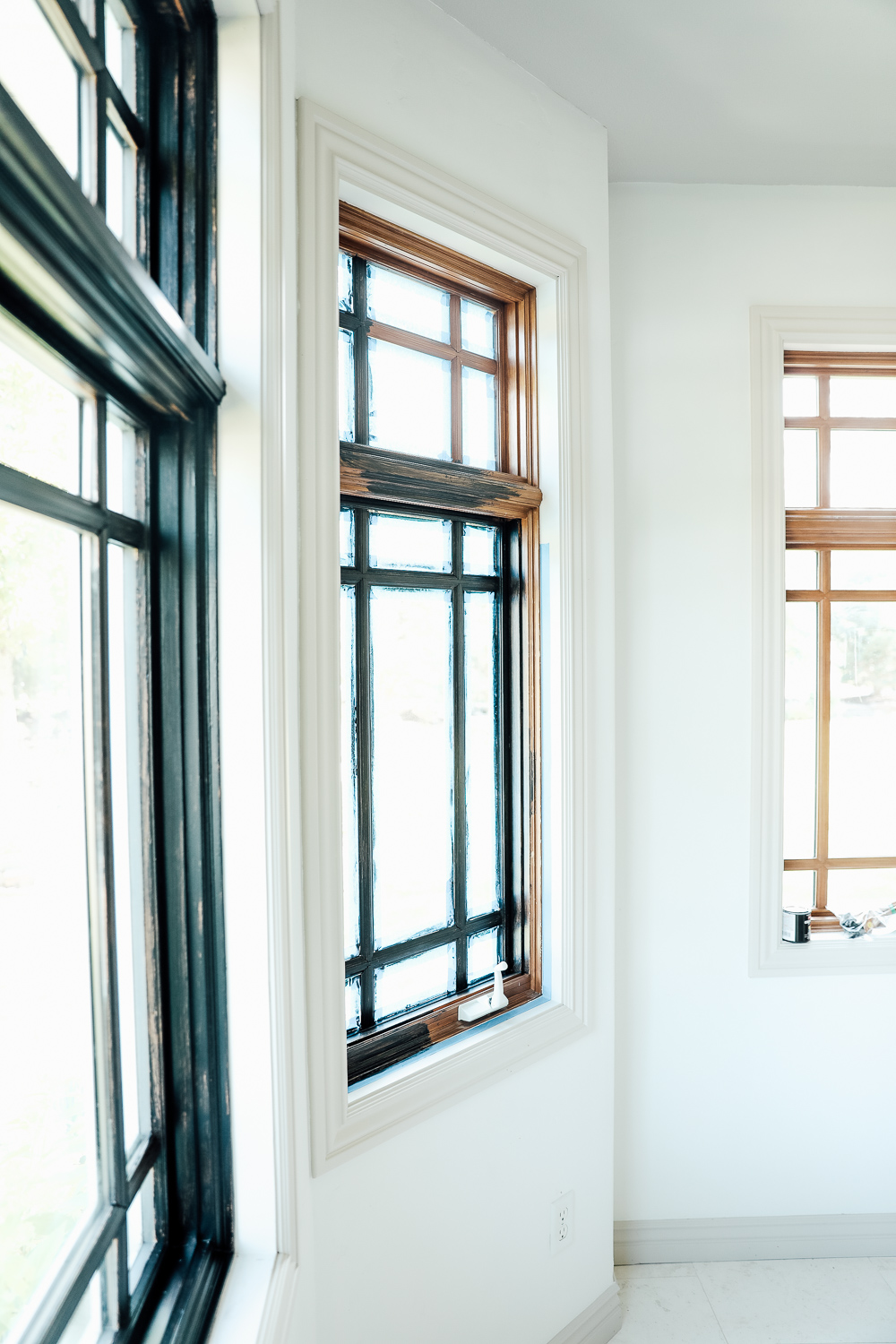 Should I Just Paint My Window Trim Really Quickly? - Chris Loves Julia